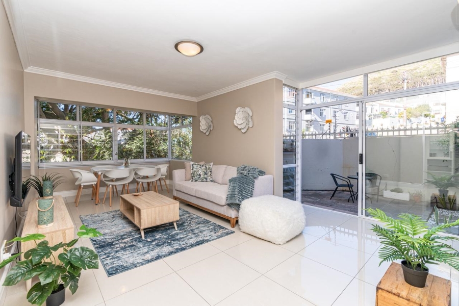 To Let 1 Bedroom Property for Rent in Three Anchor Bay Western Cape